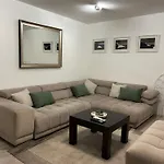 Bianco Deluxe Apartamento *