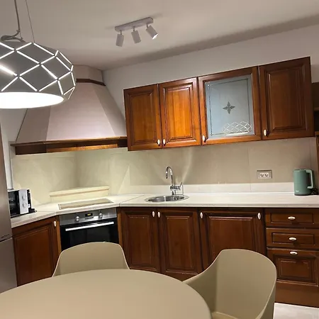 Апартаменти Bianco Deluxe *