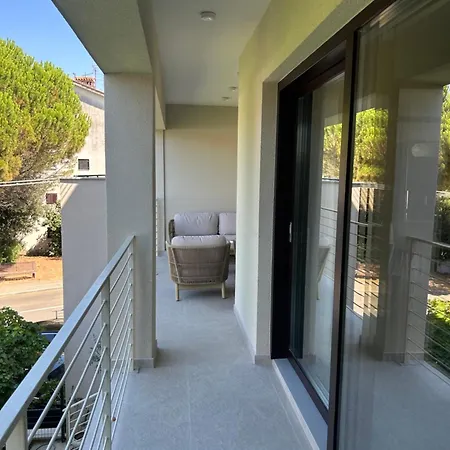 Апартаменти Bianco Deluxe